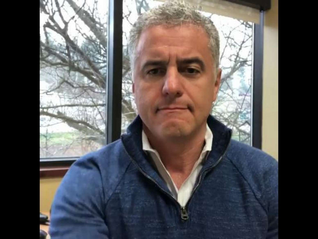 6101A5D2-2CC8-45B9-9A35-621B0F19FD85