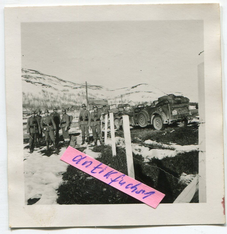 WH-Trupp mit Kübelwagen in Nord-Norwegen im 2.WK