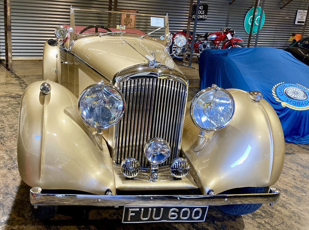 10F75A1A-A2D3-4F3D-A5F4-E4B21D0FBDAF