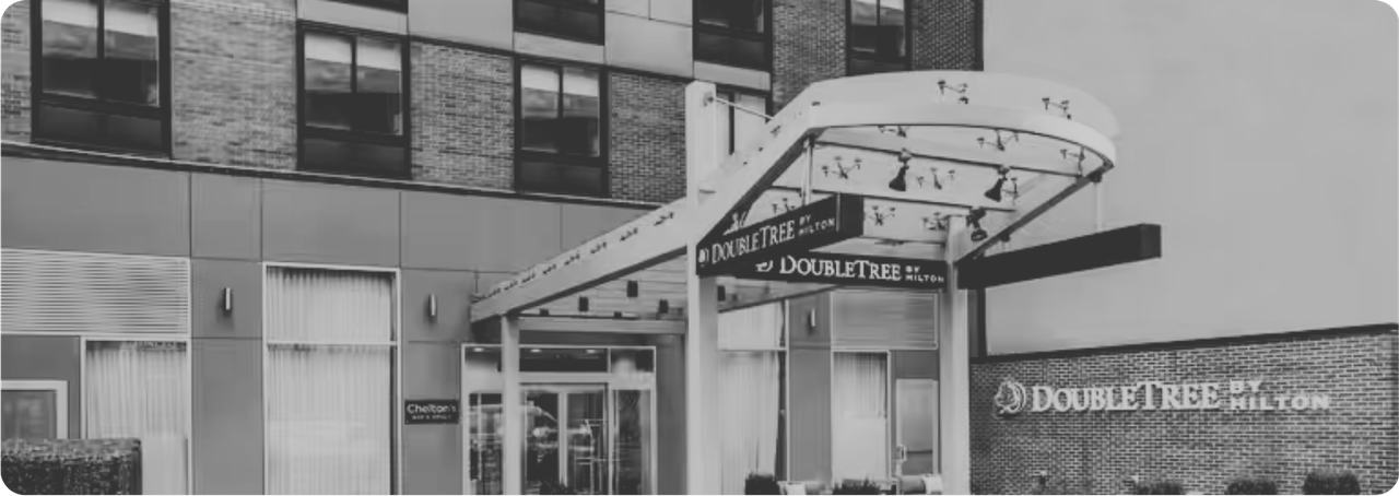 DoubleTree by Hilton New York City Chelsea exterior