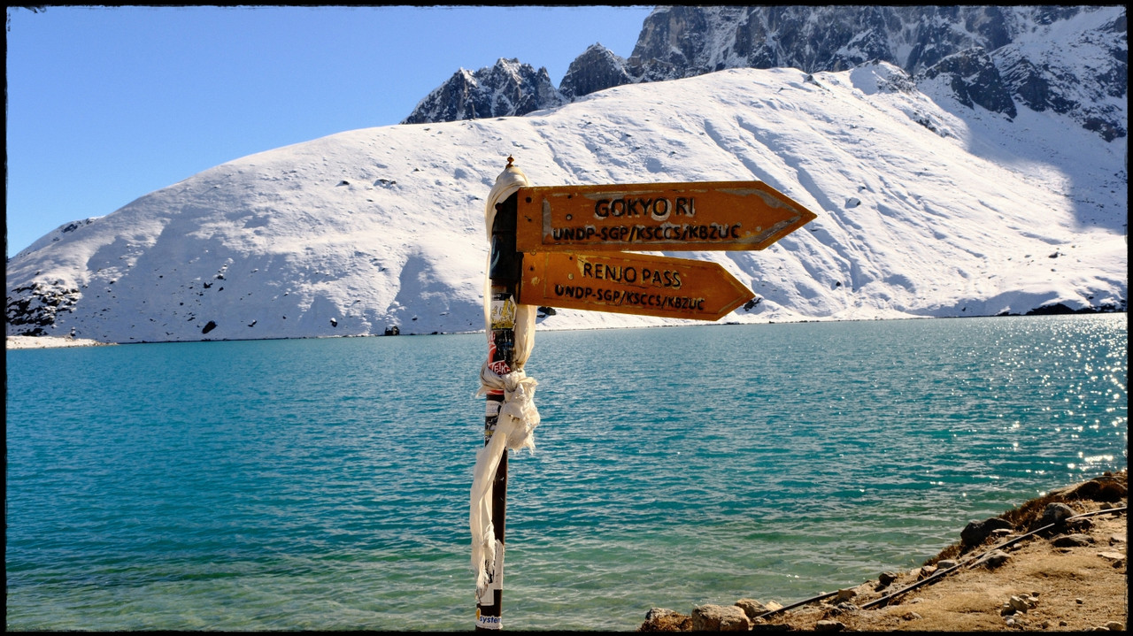 Día 20. Gokyo First Lake + Gokyo Ri - Everest Three Passes Trek: tres pasos, tres cimas, tres campos base (9)