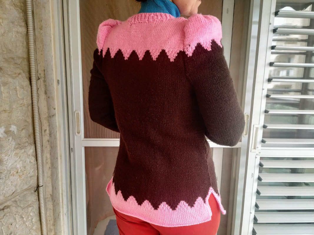 photo5985659710575064830