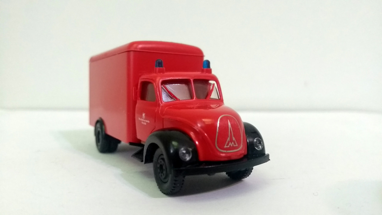 Mach (2415)