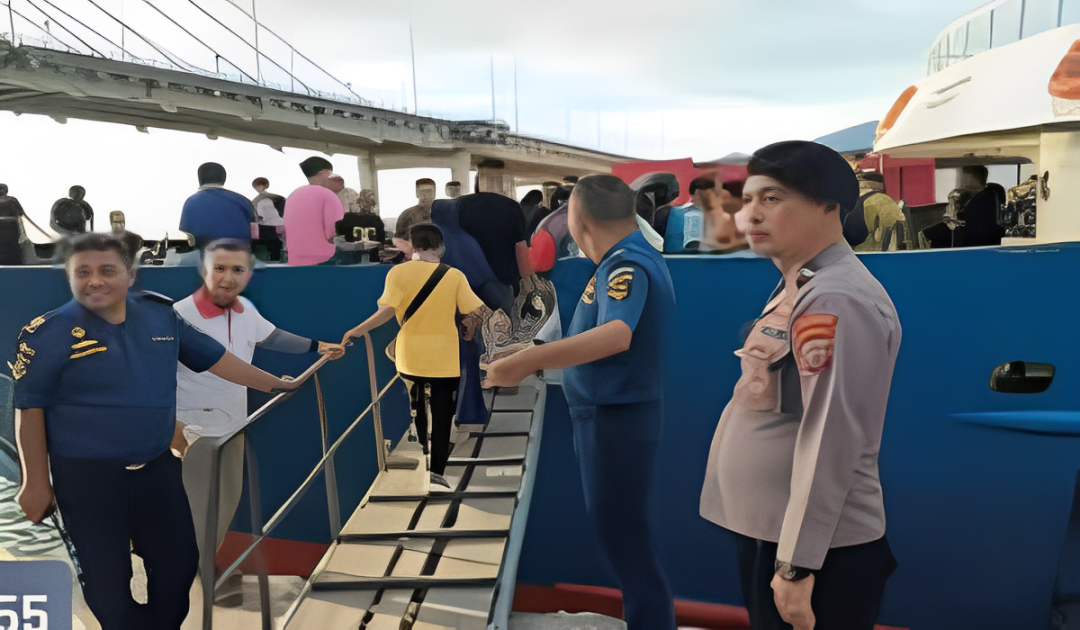 Pelabuhan Manado Dijaga Ketat Polisi! Ada Apa di Balik Pengamanan Ketat Ini?