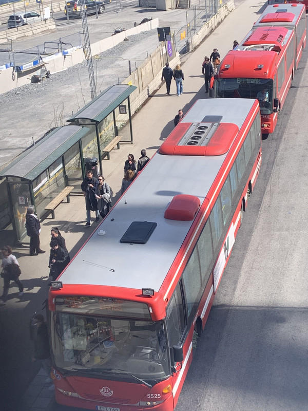 15CAD9CD-9C40-428F-AD72-F2D020EB2D5A