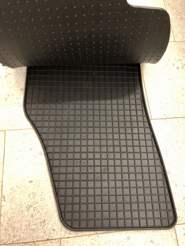 2B9774C0-824F-4EF0-B028-BAE671A1636D