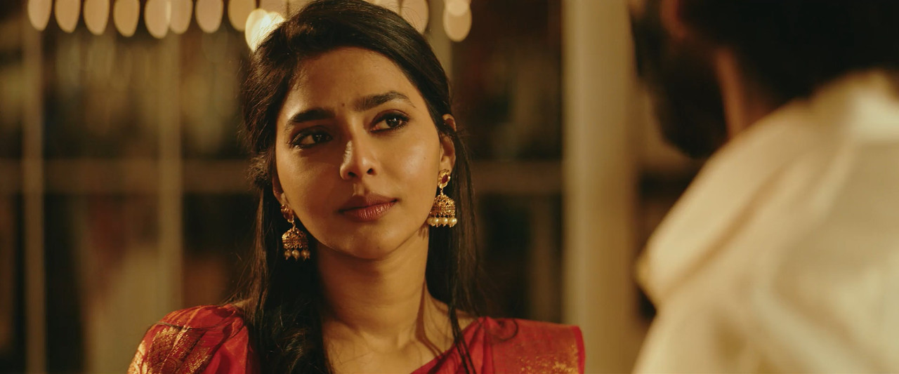 Jagame Thandhiram 2021 WebRip [Hindi + Tamil + Telugu + Malayalam + Kannada] 480p, 720p, 1080p ESub Screenshot