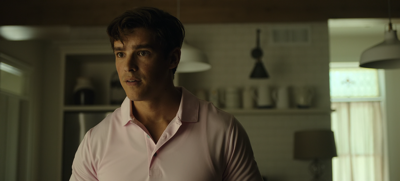 Titans.S04E08.Dick.&.Carol.&.Ted.&.Kory.1080p.10bit.BluRay.AAC5.1.HEVC-Vyndros.mkv_snapshot_24.53_[2