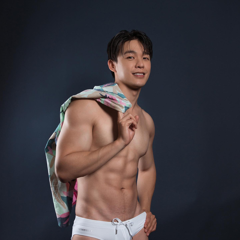 Photo shared by 牙醫師炫晨 on April 20, 2022 tagging @kyo__huang.