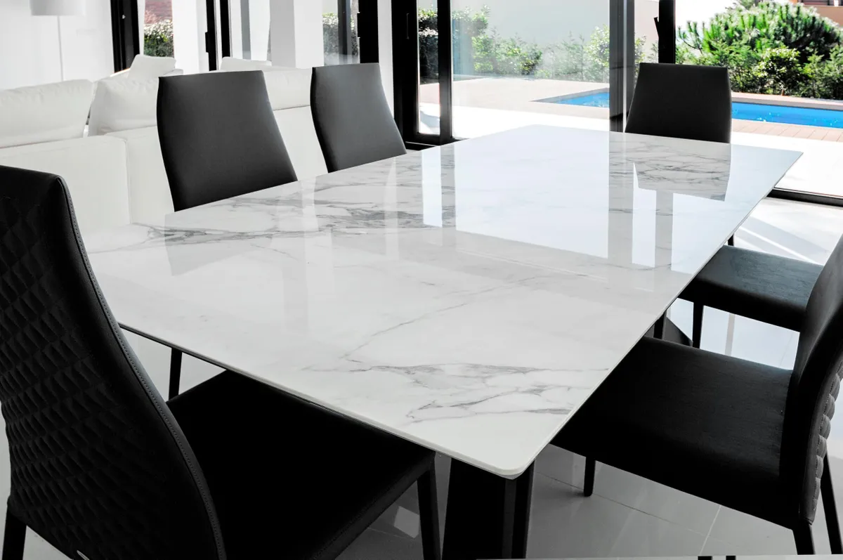 Marble table usage wear