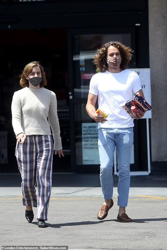 emmawatson-photogallery.blogspot.com (8)