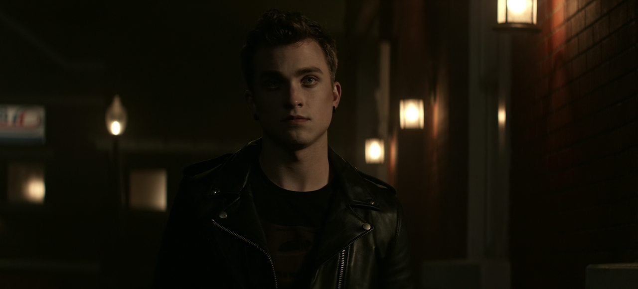 Superman.&.Lois.S02E11.Truth.and.Consequences.1080p.10bit.AMZN.WEB-DL.DDP5.1.HEVC-Vyndros.mkv_snapsh