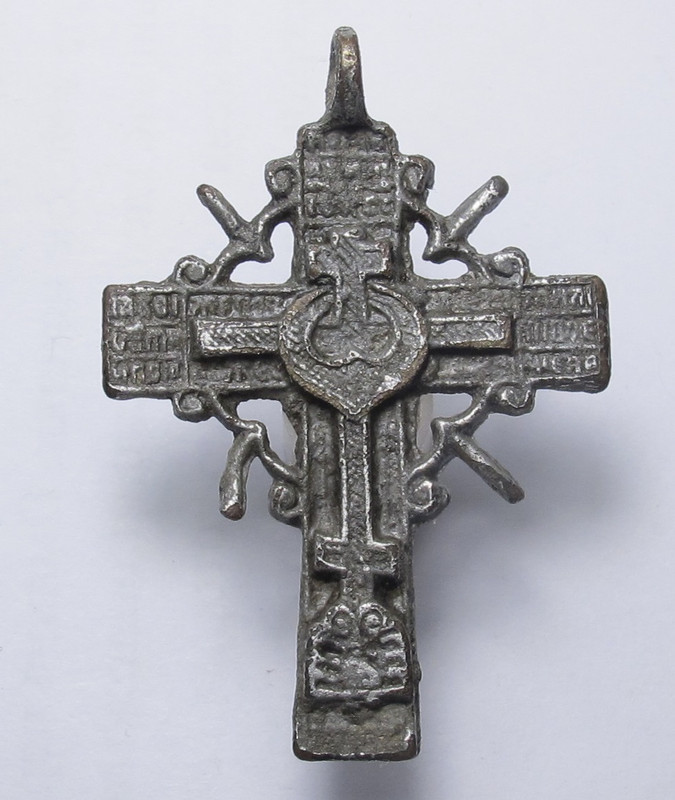 крест штурвал 01