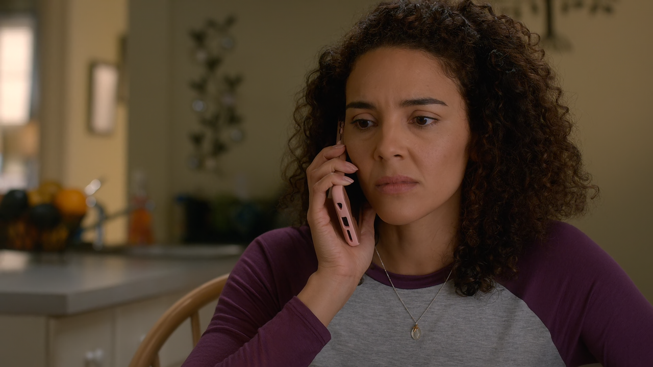 Cobra.Kai.S05E02.Molé.1080p.10bit.NF.WEB-DL.DDP5.1.HEVC-Vyndros.mkv_snapshot_10.05_[2025-01-09_05.04