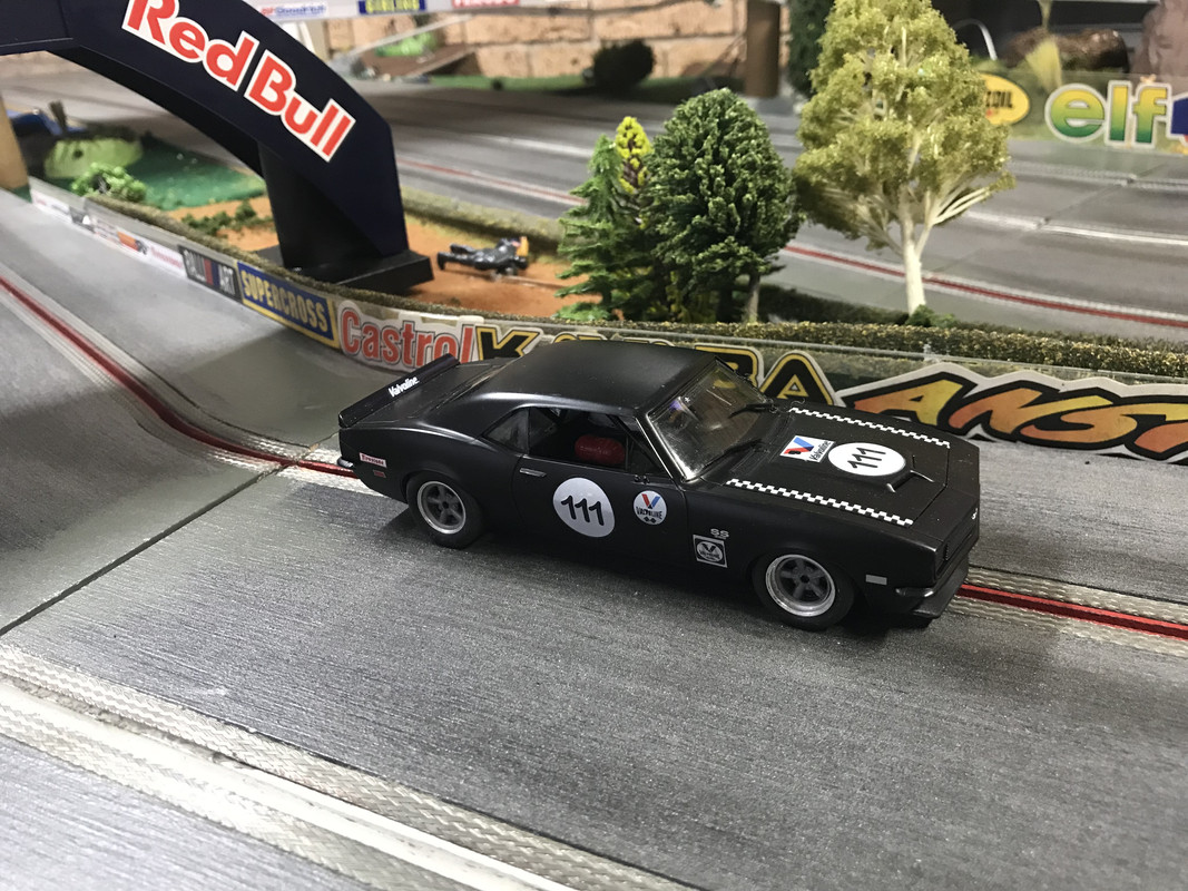 32EC8965-6173-4D5D-8DDF-3F89C0754435