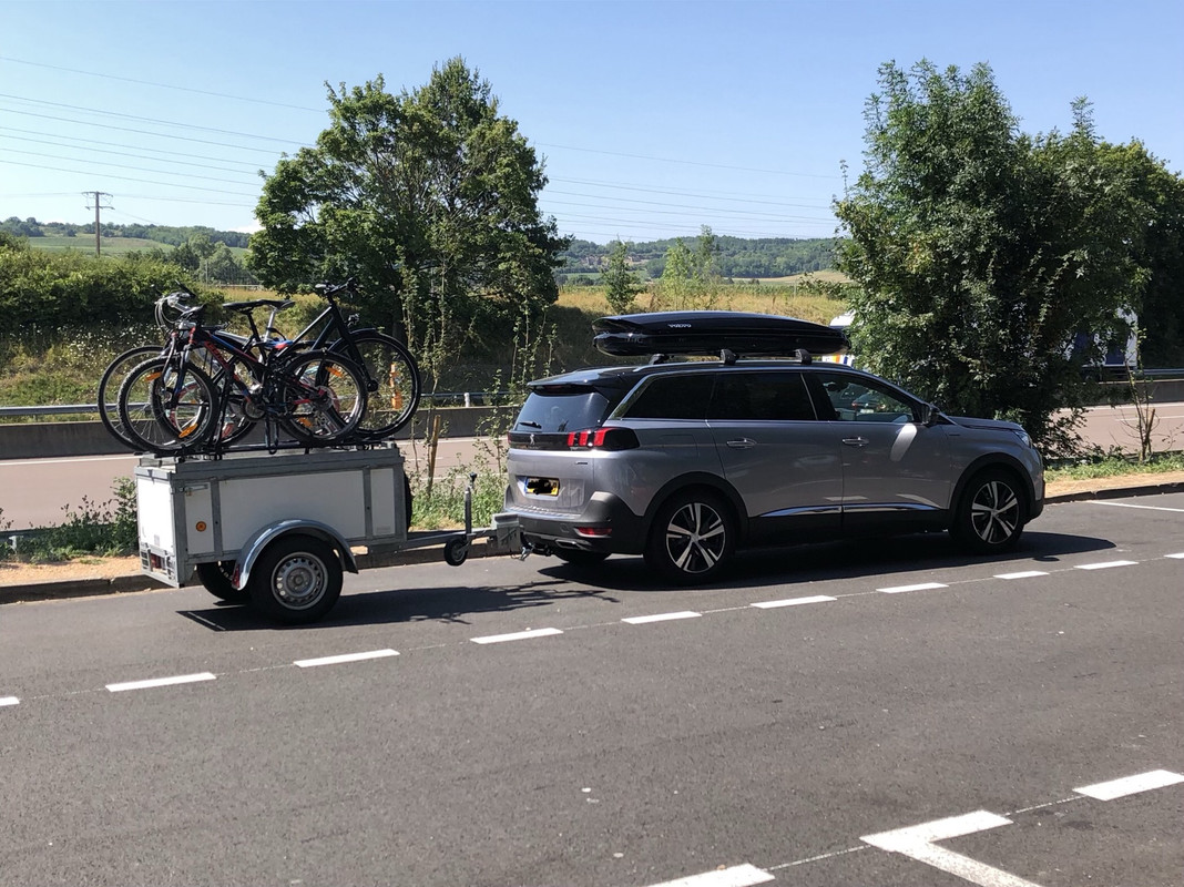 003210A9-EEDC-4F86-A576-FF3146CF362F