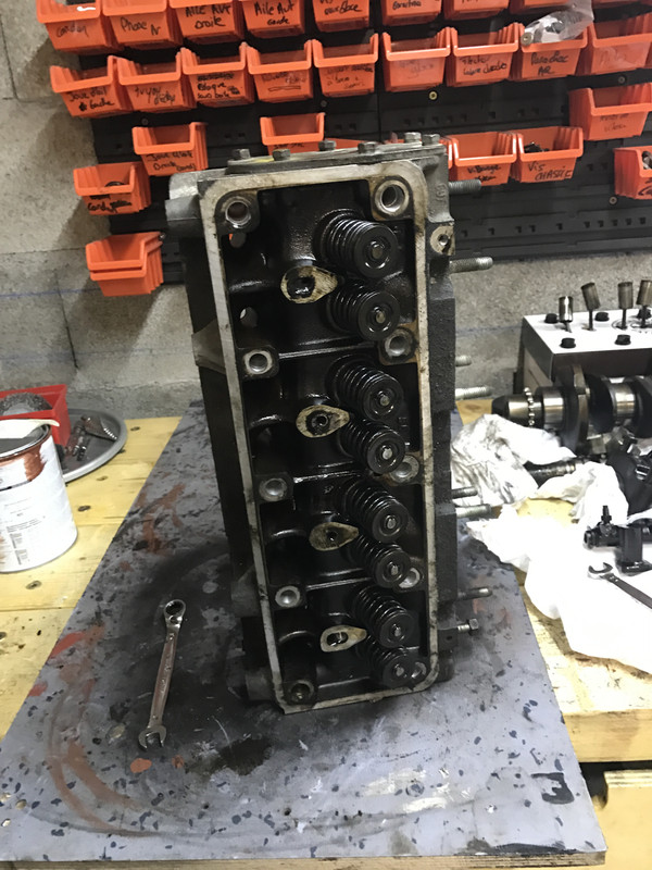 Restauration 4L (1135)