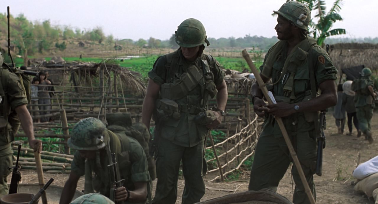 Platoon.1986.2160p.WEB-DL.DDP5.1.HDR.DoVi.Hybrid.P8.by.DVT.mkv_snapshot_00.48.25_[2022.07.30_18.25.1