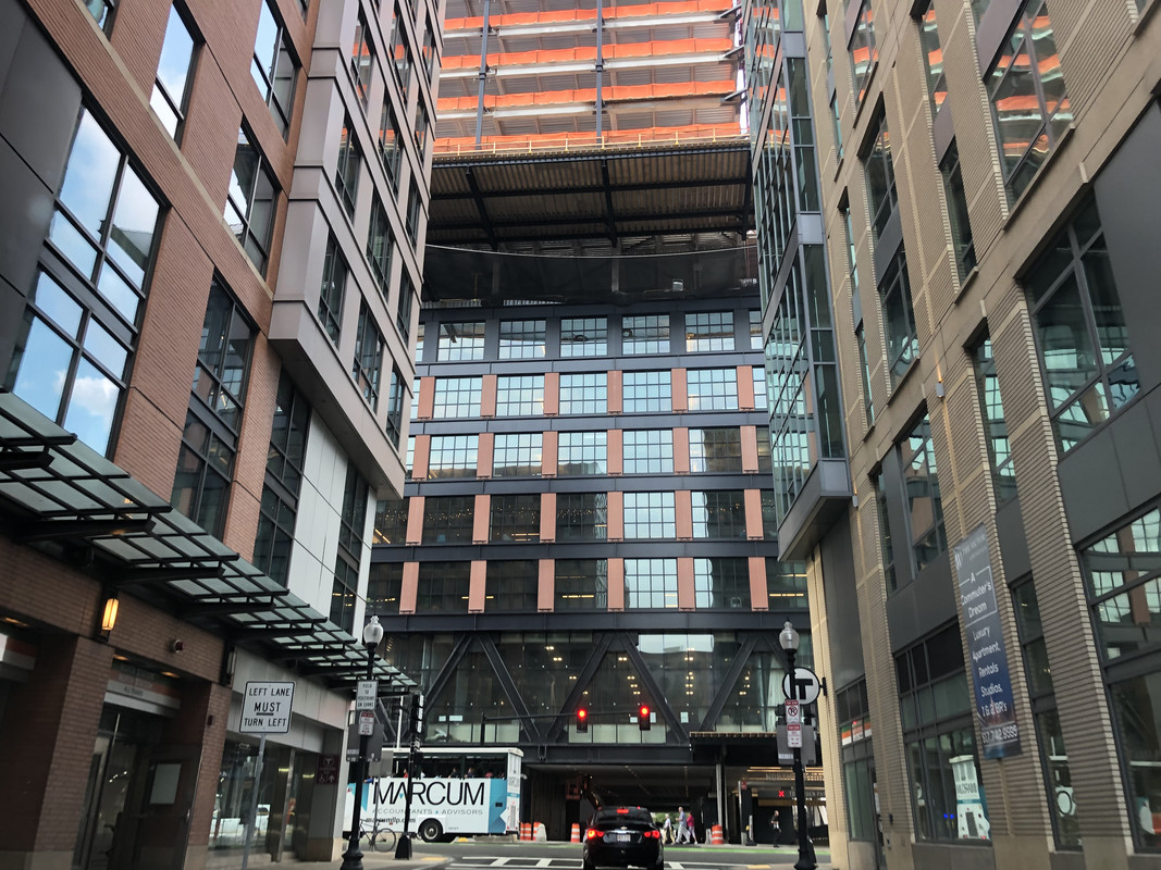 5635C6EF-02CA-49BC-ADC9-146712C605EA