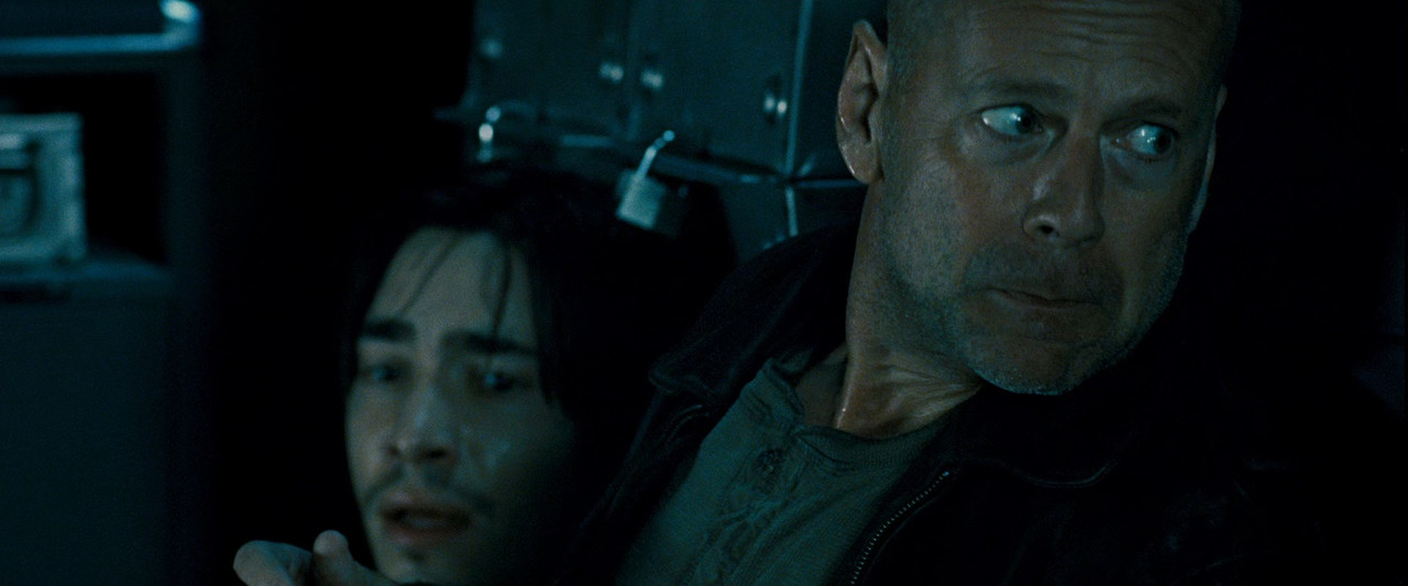 Live Free or Die Hard 2007 Recut Unrated (1080p x265 10bit Tigol