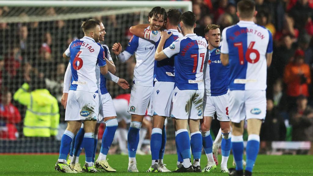 Nhận định, đánh giá Blackburn vs Wrexham, 19h30 ngày 01/01