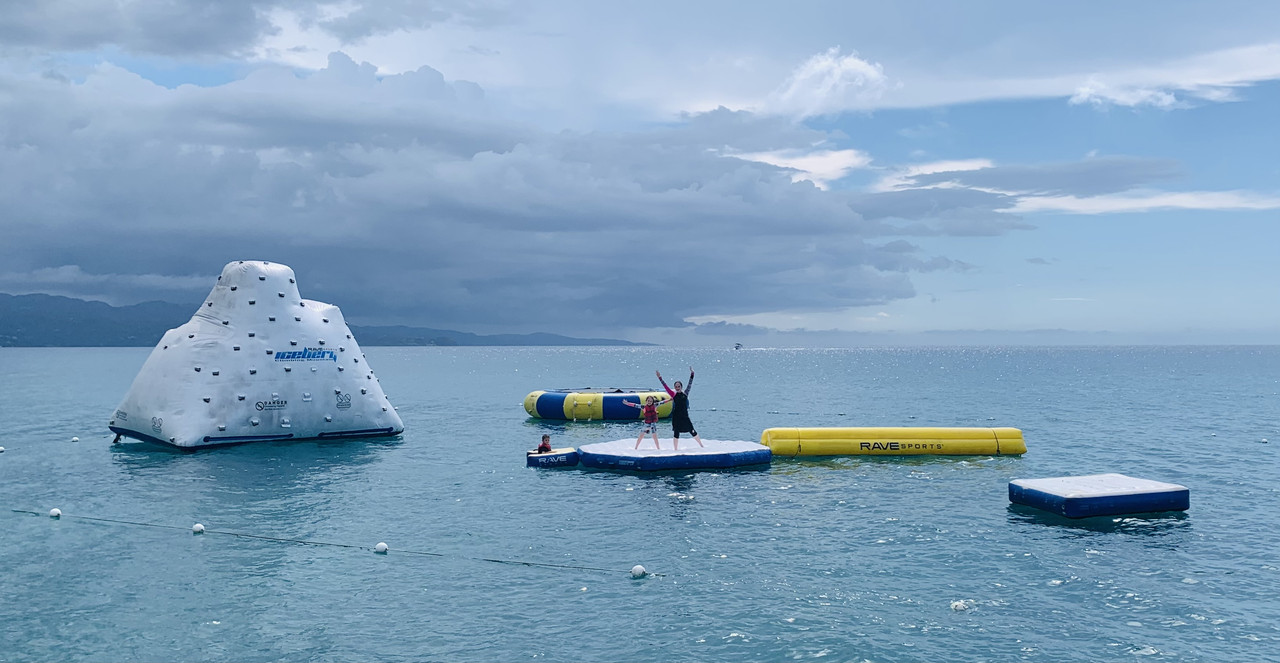 774AC108-AD12-4048-B10D-4F51909C2E99