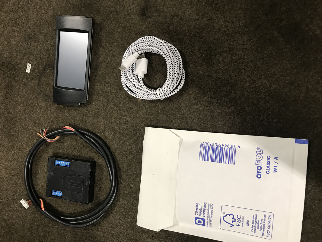 7EF92139-FDDA-430E-B2E1-920E7012E28B