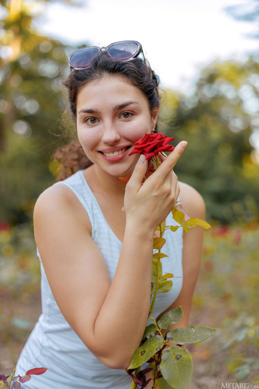 Electra Noir - Red Roses 0117