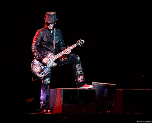 dj-ashba02.jpg