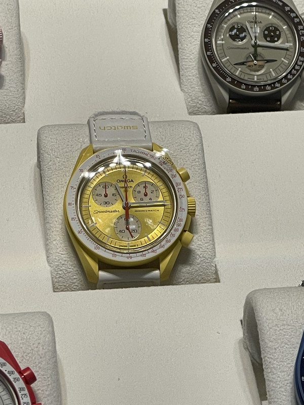 35C2D3FB-0E41-4BF9-BBA3-D58BF951ECA8