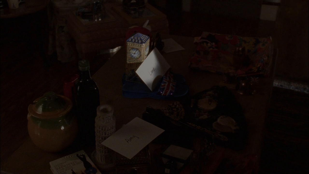 Gilmore.Girls.S04E01.Yale.sto.arrivando.1080p.WEBMux.ITA.ENG.x264-BlackBit[screenshot 2]