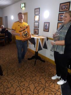 ANDY-THOMPSON-9-Worldwide-Wolves-Lounge-15-12-2018.jpg