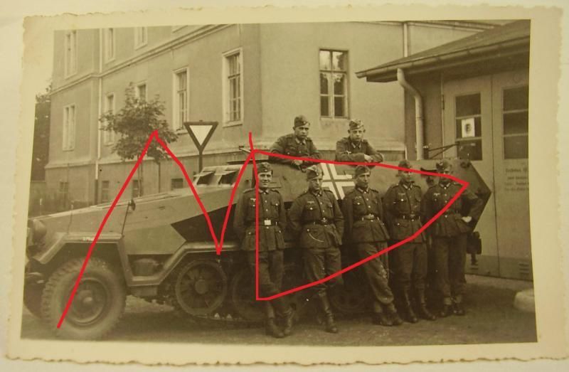 Foto WH Schützenpanzerwagen Sd.Kfz.251