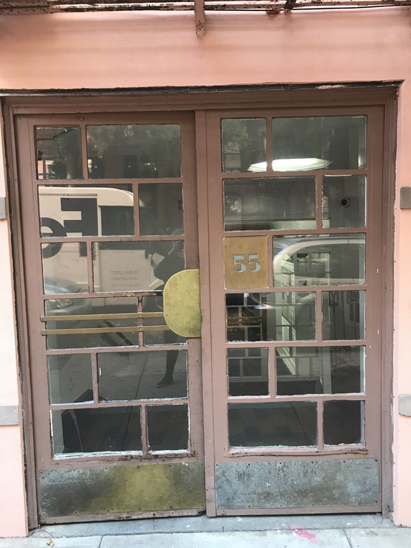 3B969F54-F8F6-4B71-8979-AD710F013EC4