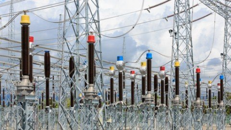 Protection and Control of High Voltage Power Circuits