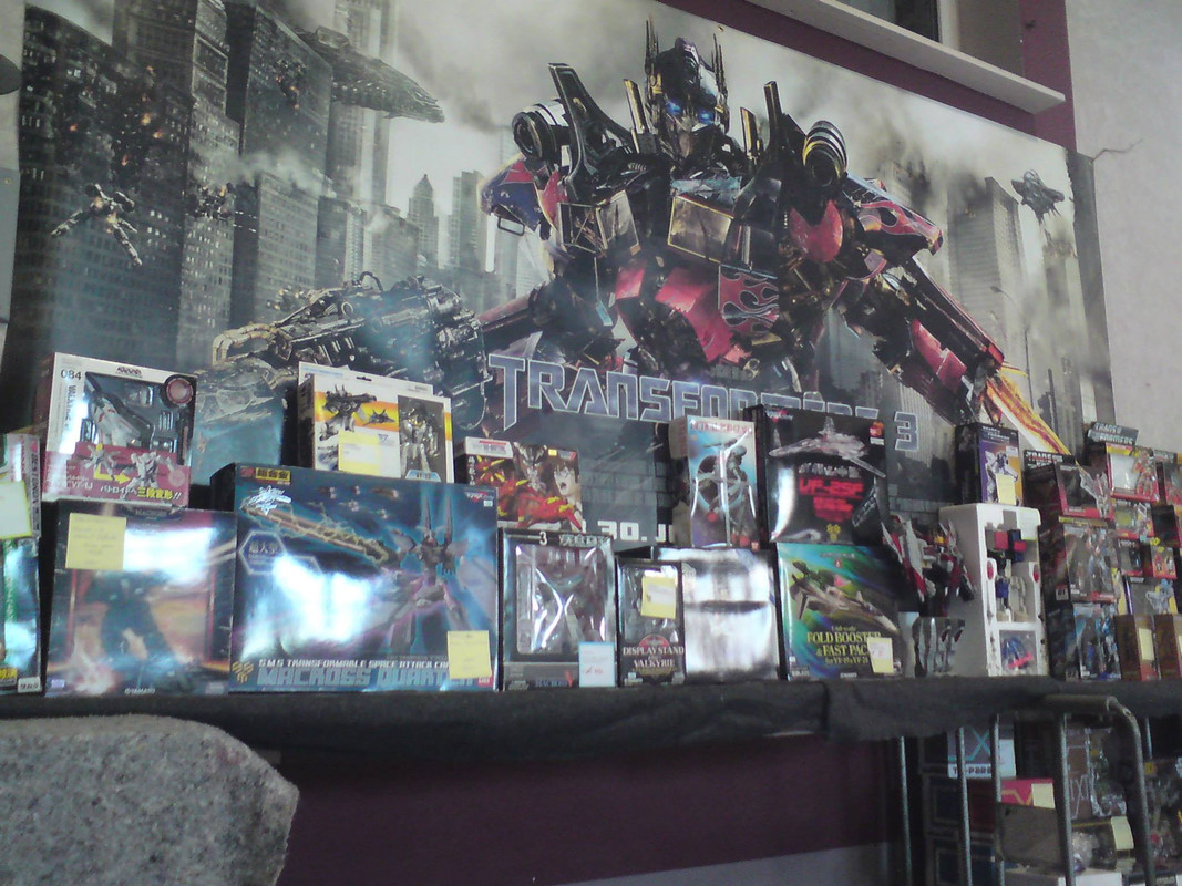 1072173_525524944182514_805602817_o