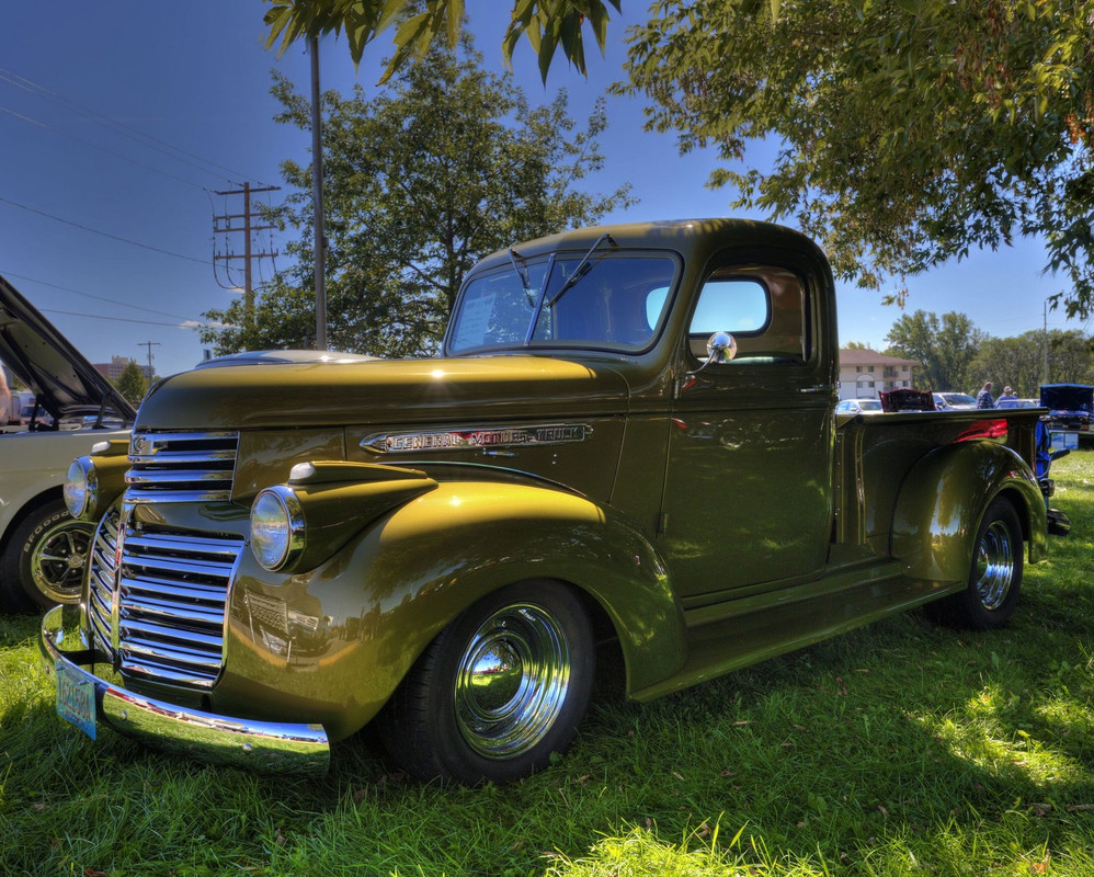 green-1946-gmc-pickup.jpg