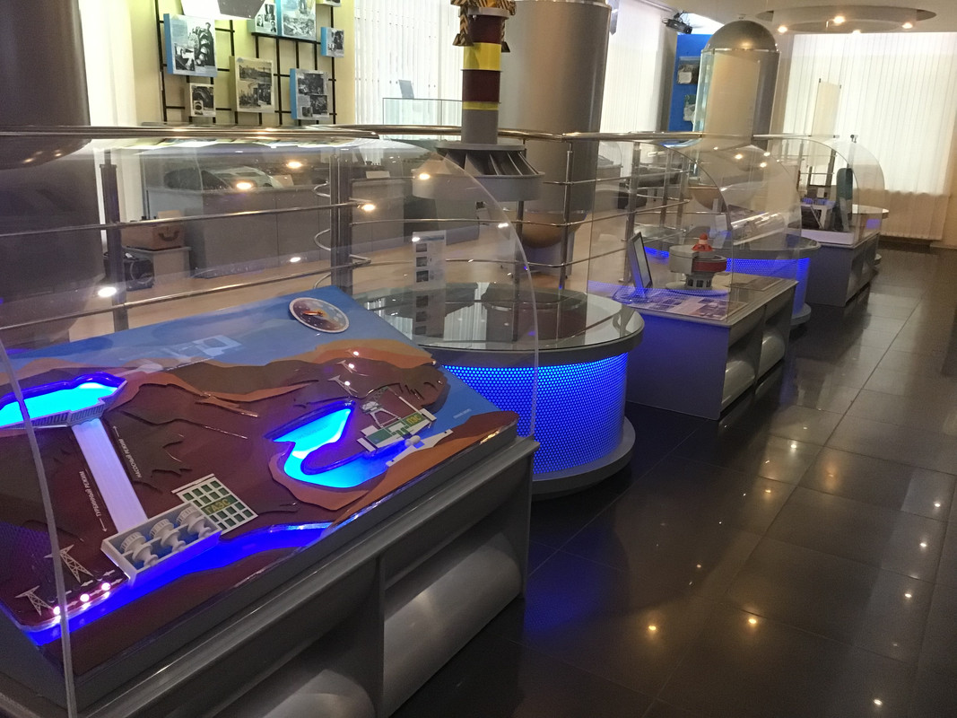 A37AF2A1-31B3-478E-A188-994D7BE05283