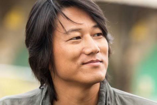 fast-and-furious-sung-kang-8bc59d14fc5a0