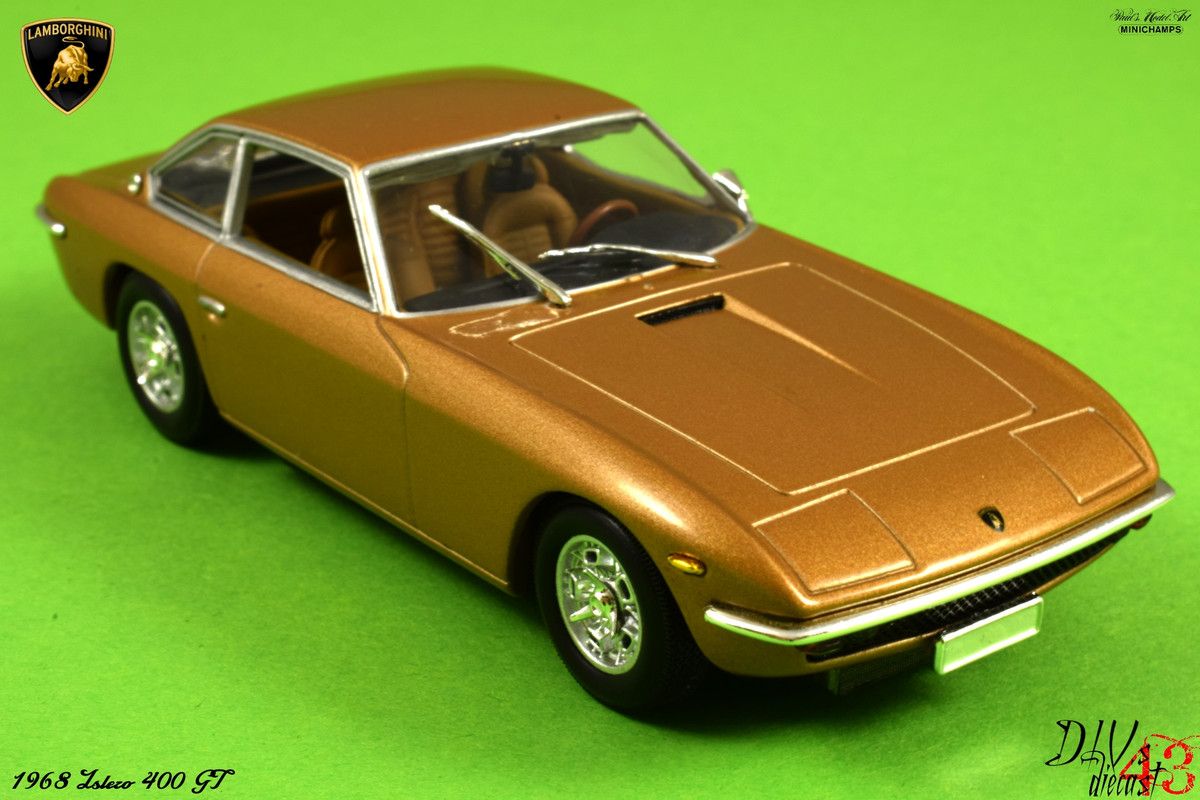 Islero 400GT Gold Minichamps (7)
