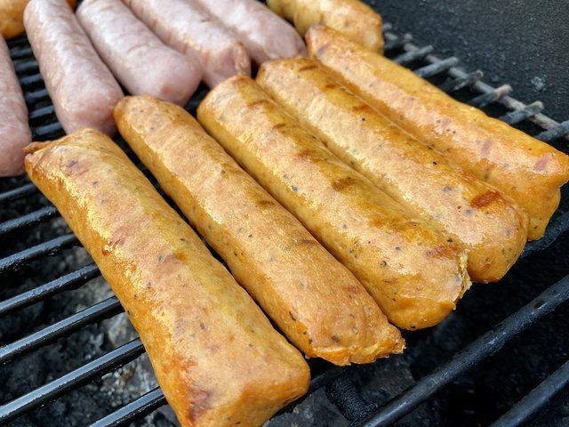 [Image: 1-CB5-C5-BB-1679-42-FF-B9-F6-446-B2-B695-D8-E.jpg]