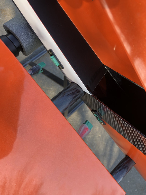 DCAD00D3-E610-499A-A96E-9A006BDC4728