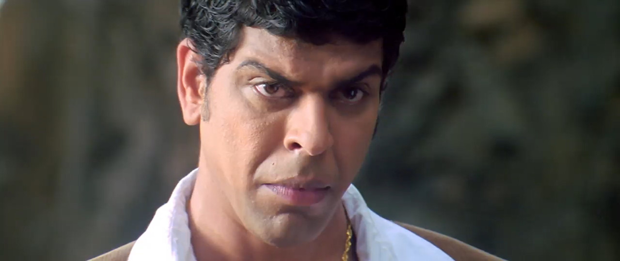Dhamaal 2007 WebRip [Hindi] 480p 720p ESub Screenshot