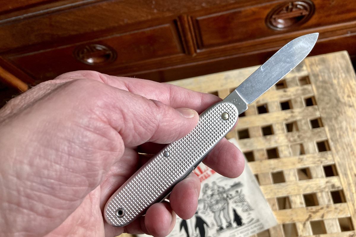 BB9C2FB9-035B-4177-8BB0-22CE43A8D942