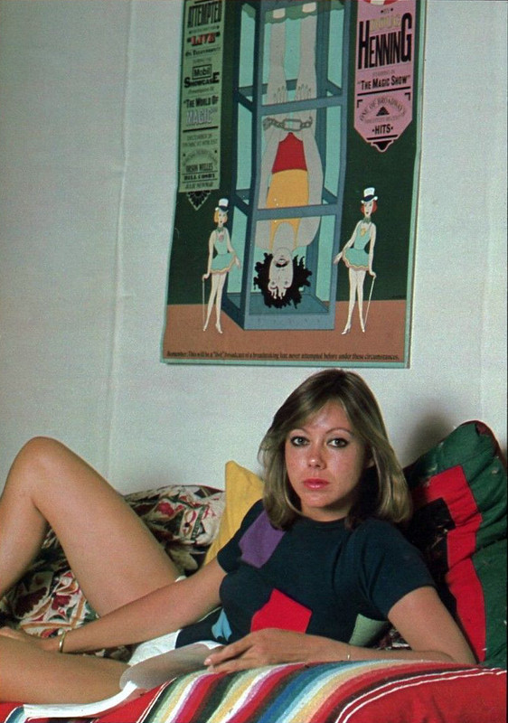 Jenny_Agutter_b80