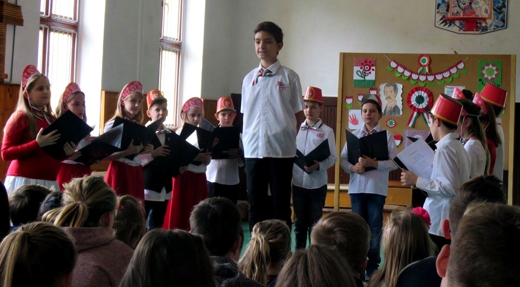 Márc. 15.