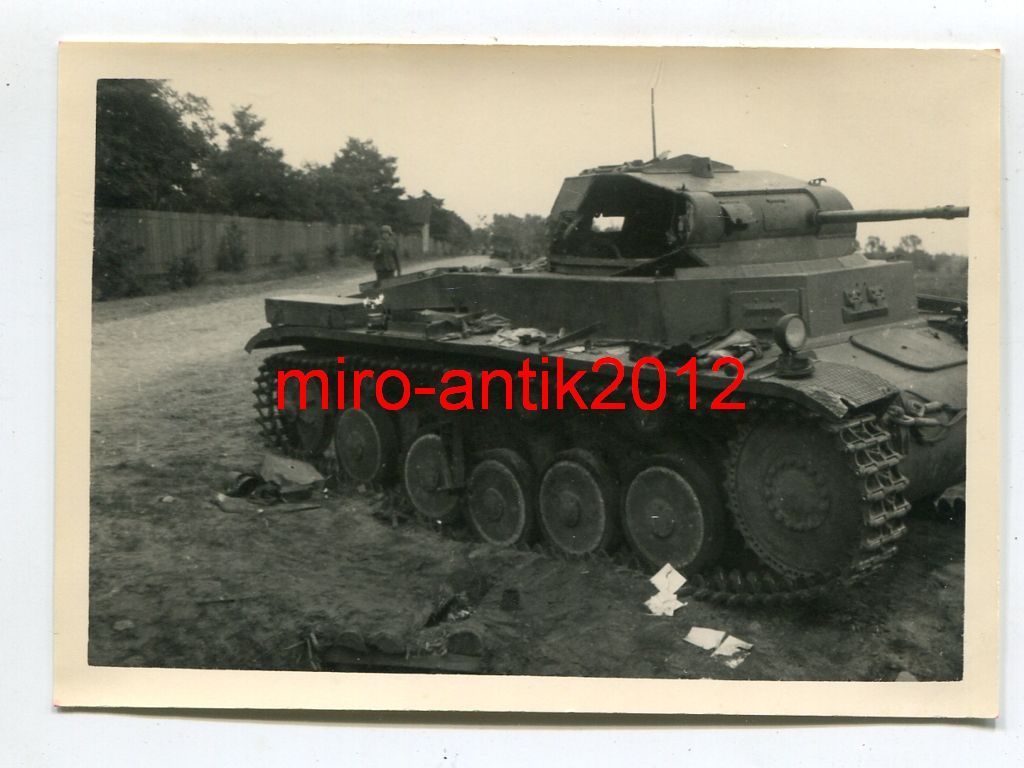 Foto, Wehrmacht, zerstörter deutscher Panzer, Br