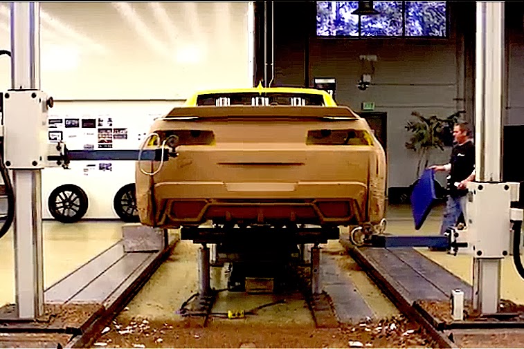 Bumblebee-Concept-Camaro-04_1385225136