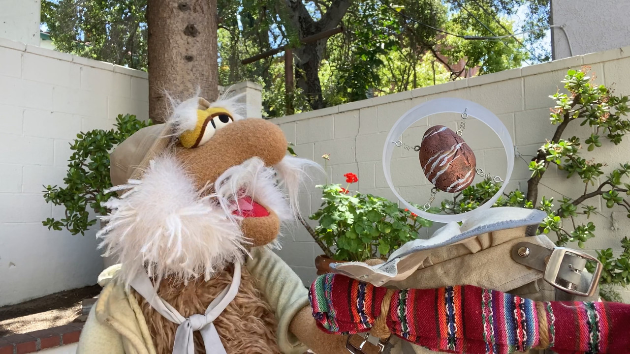 Fraggle Rock - Rock On! (2020) S01E02 The Cave of the Silly Creatures (4Kto1080p ATVP Webrip x265 10