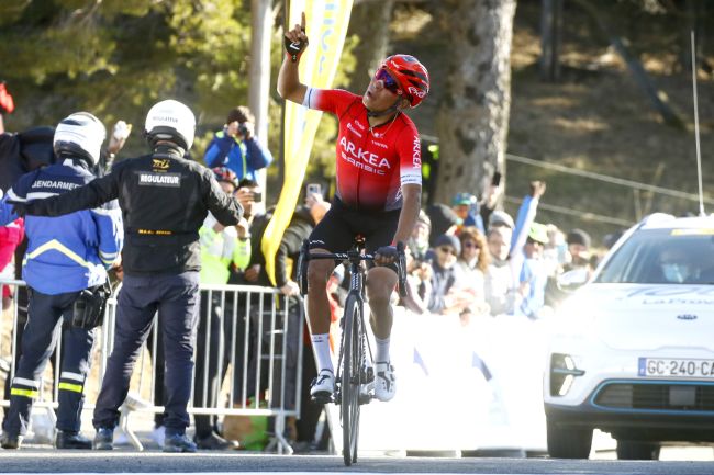 Nairo Quintana festeggia il primo successo stagionale a Montagne du Lure. (Foto Roberto Bettini/SprintCyclingAgency) Nairo Quintana festeggia il primo successo stagionale a Montagne du Lure. (Foto Roberto Bettini/SprintCyclingAgency)